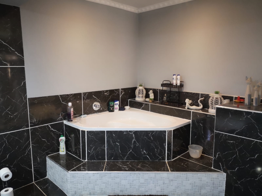 3 Bedroom Property for Sale in Winterhoek Park Eastern Cape